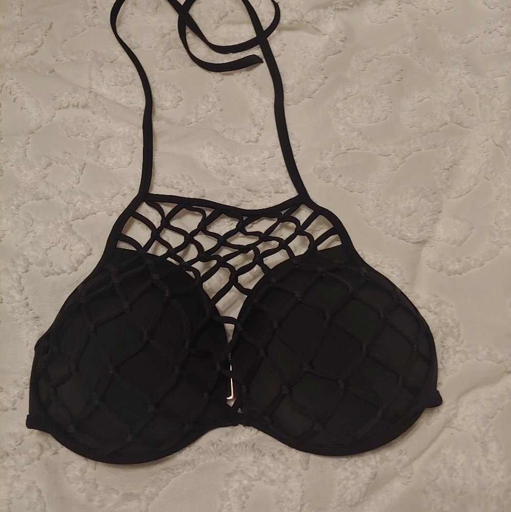 Womans bathing suit top